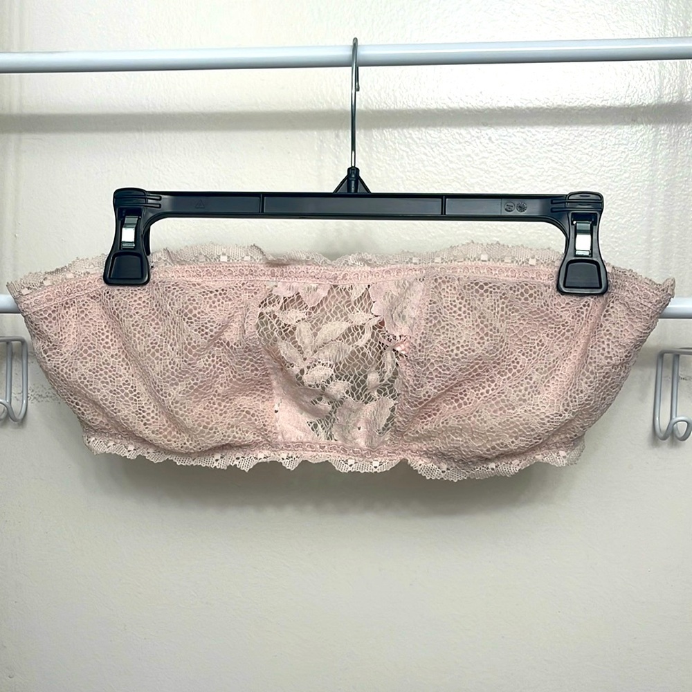 Victoria’s Secret strapless bandeau, pink, size large